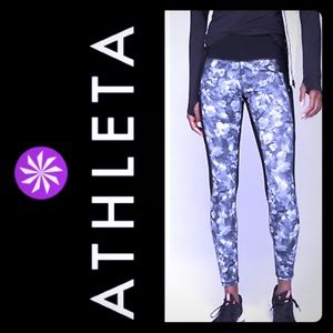 Athleta Frost High Traverse Tight